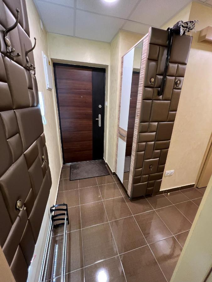 Appartamento Párizsi Udvar Prémium Apartman Debrecen Esterno foto