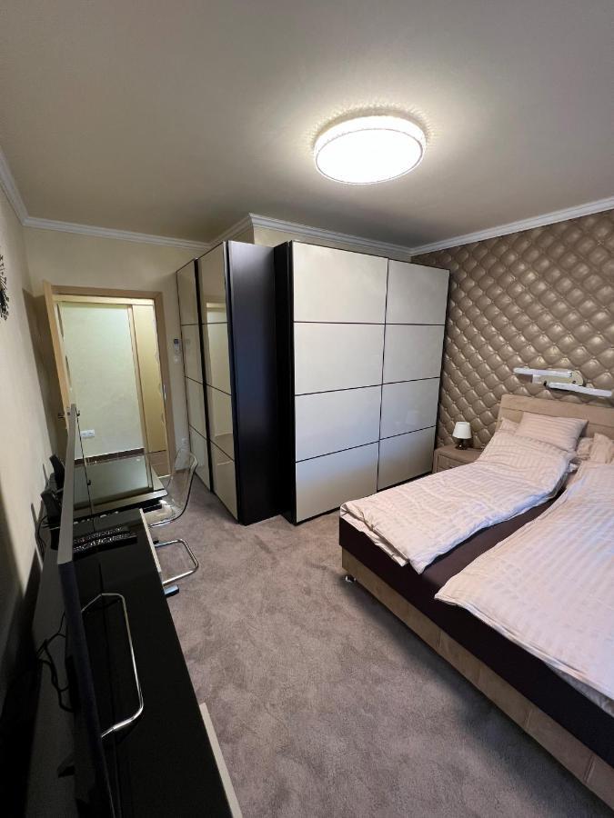Appartamento Párizsi Udvar Prémium Apartman Debrecen Esterno foto